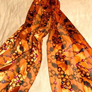 Coral scarf